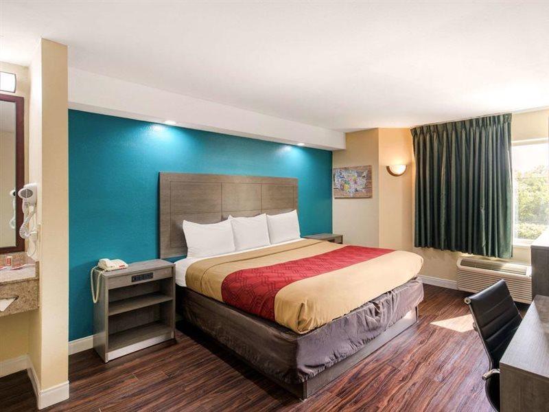 Quality Inn & Suites Richardson-Dallas エクステリア 写真