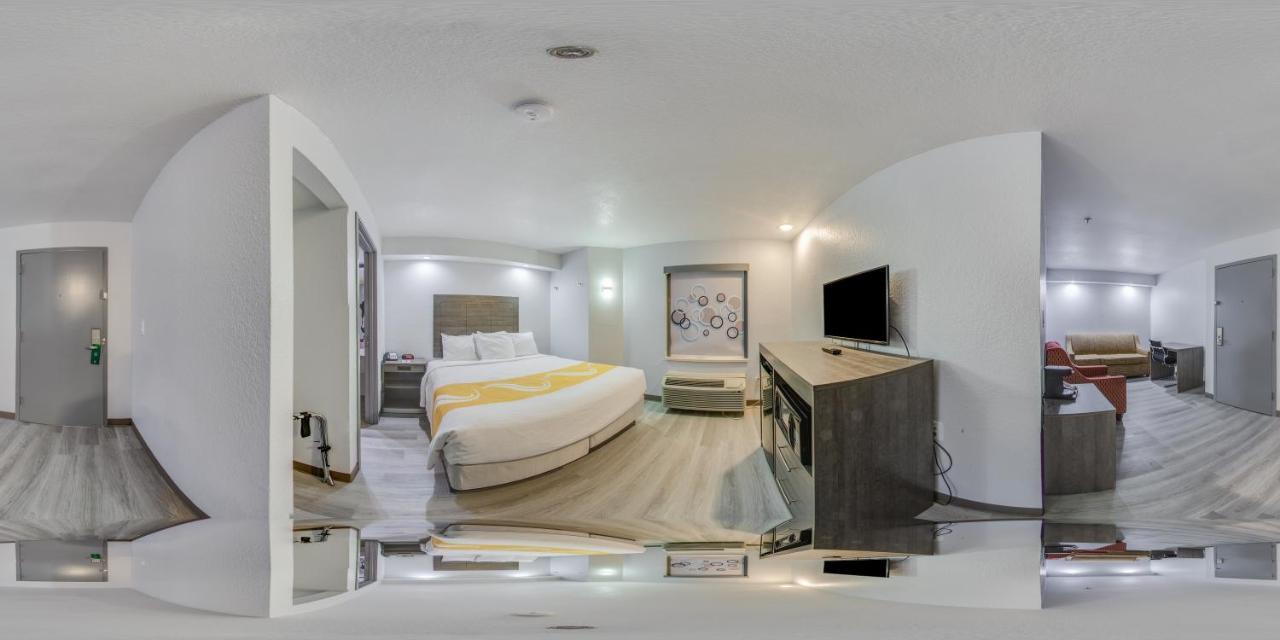 Quality Inn & Suites Richardson-Dallas エクステリア 写真