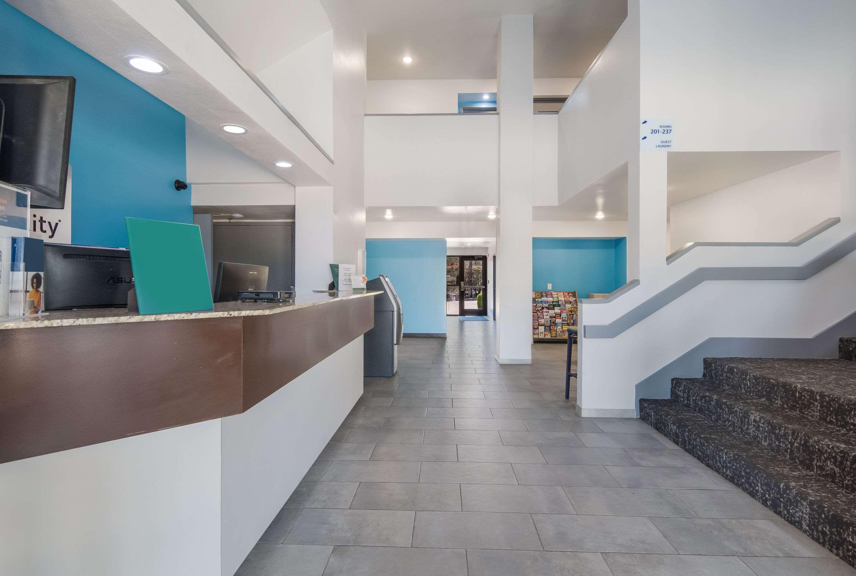 Quality Inn & Suites Richardson-Dallas エクステリア 写真