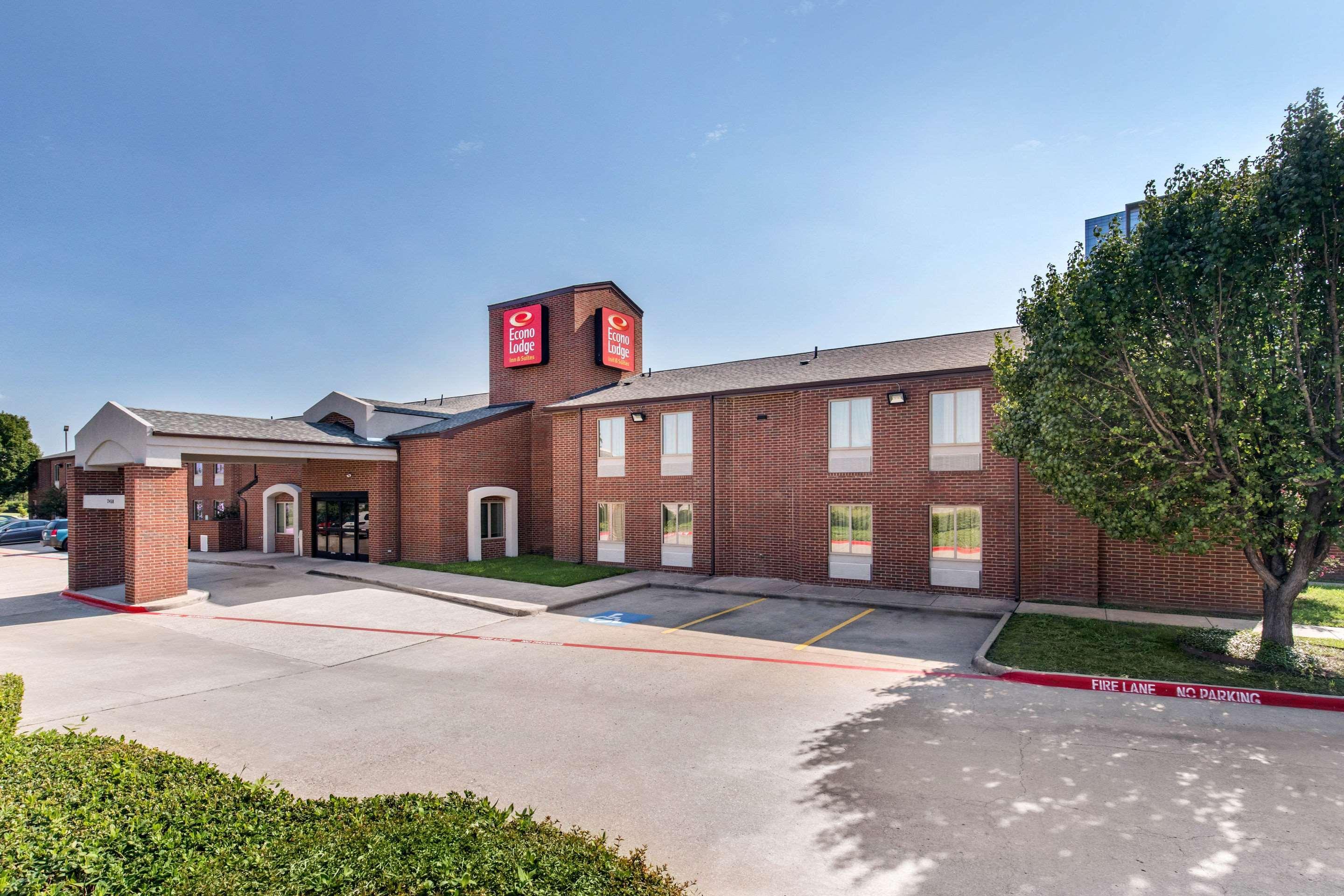 Quality Inn & Suites Richardson-Dallas エクステリア 写真