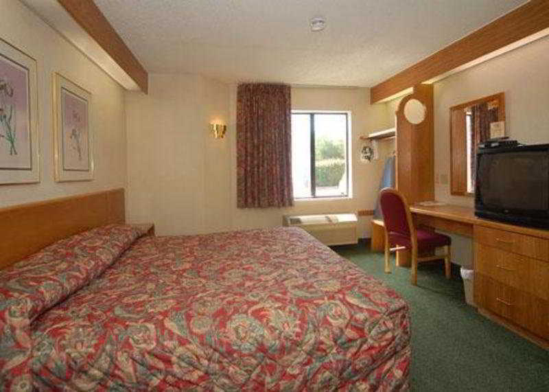 Quality Inn & Suites Richardson-Dallas 部屋 写真