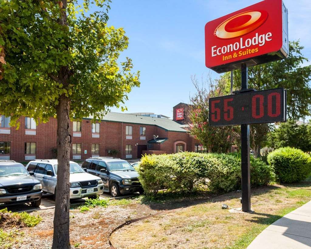 Quality Inn & Suites Richardson-Dallas エクステリア 写真