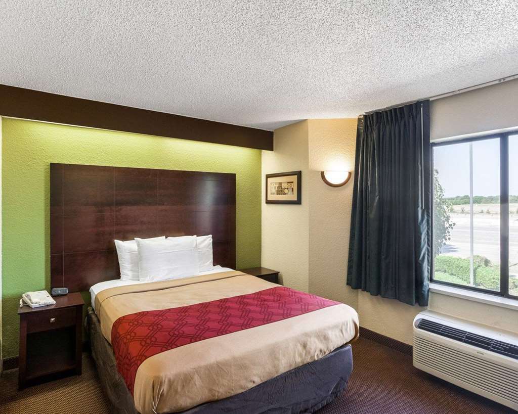 Quality Inn & Suites Richardson-Dallas 部屋 写真